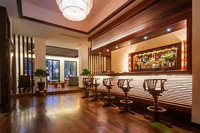 Lotus Blanc Hotel