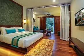 Lotus Blanc Hotel