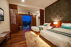 Lotus Blanc Hotel