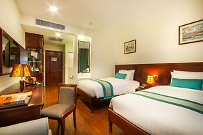 Lotus Blanc Hotel
