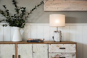 Green Gully House
