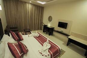 Chandra Grand