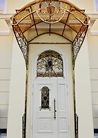 Pletnevskiy Inn Hotel