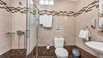 Almare Beach Hotel