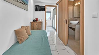 Almare Beach Hotel