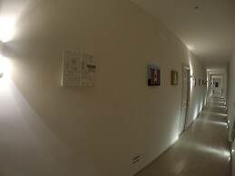 Up Hotel