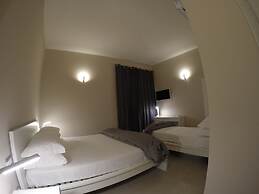Up Hotel