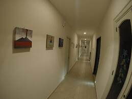 Up Hotel
