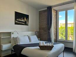 Arch Rome Suites
