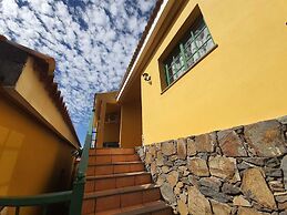 Casas Rurales Amparo Las Hayas