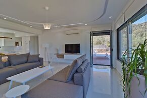 Asterios Villa