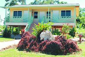 Juntos Cottages