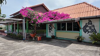 VII HOUSE RAWAI PHUKET