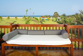 Le Pondy Beach & Lake Resort