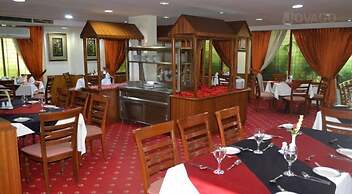 Hotel Eastern Residence