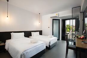 9.5 Hotel