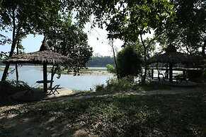 Jungle Villa Resort