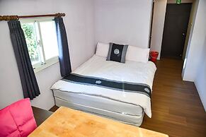 WayYoungHouse B&B