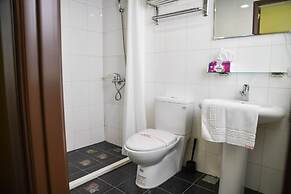 WayYoungHouse B&B