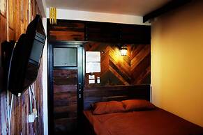 Mojo House