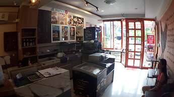 Mojo House