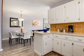 Superb 3BR mins to DT SAIT