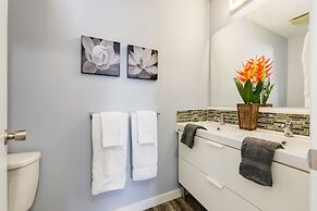 Superb 3BR mins to DT SAIT
