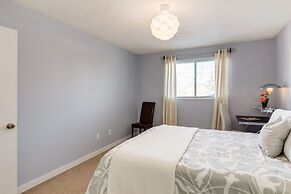 Superb 3BR mins to DT SAIT