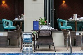 Warwick Al Khobar