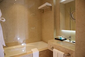 Warwick Al Khobar