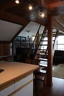 Orca Lodge
