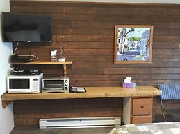 Orca Lodge