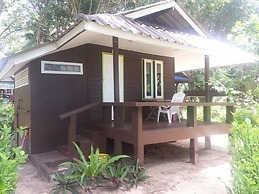 Phayam Coconut Beach Resort