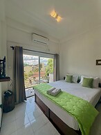 Forest Villa Hotel