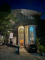 Forest Villa Hotel