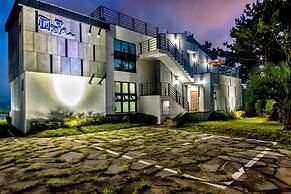 Sea & Wave Pension