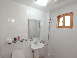 Gyul House