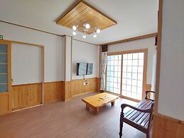 Gyul House
