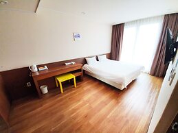 Jeju Ocean Blue Hotel