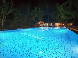 Jungle Safari Resort