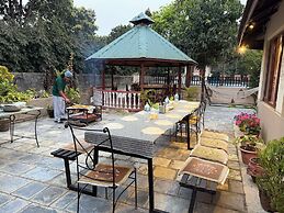 Jungle Safari Resort