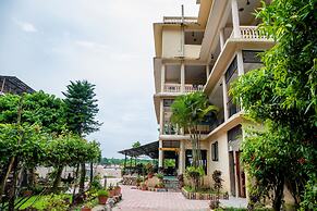 Hotel Riverside
