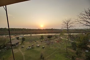 Hotel Riverside