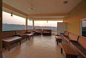Hotel Riverside