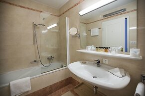Villa Delta – Parkhotel Delta