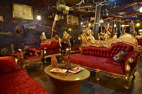 Hotel Pirates World