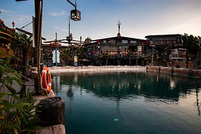 Hotel Pirates World