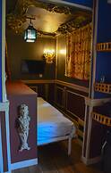 Hotel Pirates World