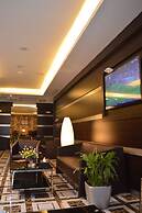 Tilal Almadina Hotel & Suites