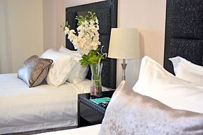 Tilal Almadina Hotel & Suites